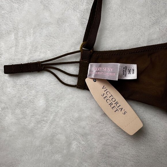 Victorias Secret Very Sexy Brown & White Mermaid Crochet Lace Bra Size 34C NWT - Picture 4 of 8